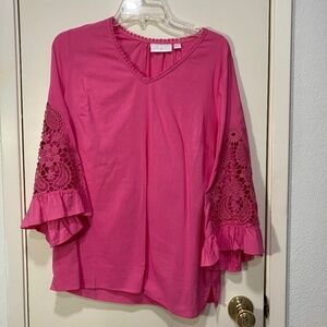 NEW Belle By Kim Gravel Boho hot pink with lace ruffle sleeve SZ Med